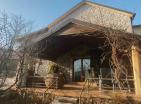 Satıldı : 3 katlı köy taş evi Podgoricaya 4km yakın güzel manzaralı