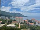 Bechichide panoramik deniz manzaralı satılık 1 yatak odalı daire