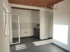 Kavacıda en üst katta 180 panoramik manzaralı yeni 2 oda 44m2 güneşli daire
