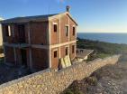 Zagora, Kotorda muhteşem deniz manzaralı arsa ve yapım aşamasında olan ev