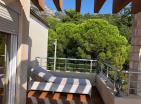 Barda dört katlı villa, Panoramik manzaralı Zelenij Pojas