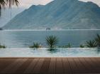 Morinj, Kotorda deniz manzaralı ve havuzlu lüks 6 odalı villa first line