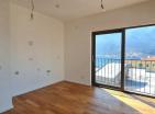 Alkima residenceta, Kotorda, Güzel Dobrotada yeni deniz manzaralı 4 odalı daire
