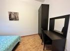 Sutomoreda denize sadece 500 m mesafede 20 n2 arazi ile 42 m2 rahat 2 odalı daire