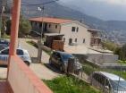 Satılık güzel Barda balkonlu büyüleyici 5 odalı ev