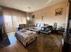 Podgoricada üçüncü katta çarpıcı dubleks 3 yatak odalı daire