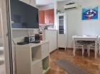 Satılık birinci sınıf Petrovac mevkiinde deniz manzaralı daire 49 m2