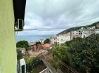 Dobra Vodada denize 100 m mesafede muhteşem deniz manzaralı 2 katlı villa 174 m2