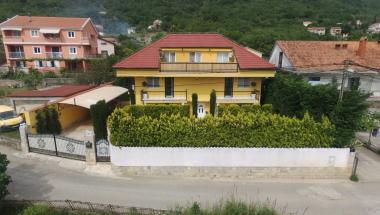 Lastva Grbaljskada Lüks Villa, Karadağ denize yakın altın üçgen