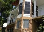Denize yakın Zelenij pojas, Barda 355 m2 lüks 3 katlı ev