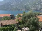 Risanda Kotor-Bay Residenceta havuzlu ve teraslı Dream beachside daire