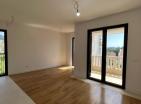 Porto Montenegro yakınlarındaki Tivatta teraslı 46 m2lik yeni tek yatak odalı daire