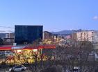 Podgoricada Deltanın yanında iki teraslı 60 m2lik büyüleyici daire