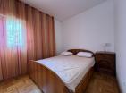 Petrovacta denize bitişik 75 m2 şık daire, otoparklı