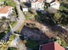 Radovićide 2 villa inşa etmek için 1760 m2 arsa
