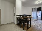 Bečićide denize sadece 250 m mesafede yeni tamamen mobilyalı 41 m2 daire