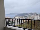 Bečićide denize sadece 250 m mesafede yeni tamamen mobilyalı 41 m2 daire