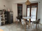 Blizikućede panoramik manzaralı ve modern olanaklara sahip lüks sahil 218m villa