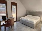 Blizikućede panoramik manzaralı ve modern olanaklara sahip lüks sahil 218m villa