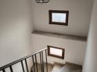 Blizikućede panoramik manzaralı ve modern olanaklara sahip lüks sahil 218m villa
