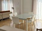Budvada iki teraslı muhteşem deniz manzaralı 124m2 daire