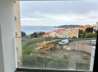 Bečićide deniz manzaralı 42m2 daire, plaja 500m mesafede modern yaşam