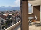 Tivatta panoramik deniz manzaralı lüks çatı katı, modern olanaklar