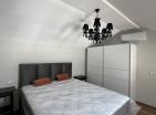 Tivat merkezde denize 200 m Tivatta yeni modern 49 m2 dubleks