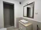 Tivat merkezde denize 200 m Tivatta yeni modern 49 m2 dubleks