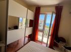 Petrovacta iki balkonlu deniz manzaralı 36 m2 daire