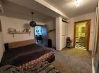 Budvada yatırım ve konut için ideal, rahat mobilyalı 46 m2 daire