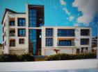 Budvada yatırım ve konut için ideal, rahat mobilyalı 46 m2 daire