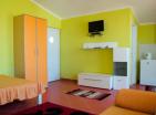 Dobra Voda 15 daire için Mini-hotel