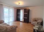 Geniş balkonlu Barda muhteşem deniz manzaralı 180 m2 ev