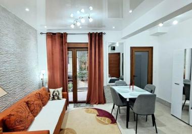 Tivatta denize sadece 10 dakika mesafede muhteşem Körfez manzaralı 77 m2 daire