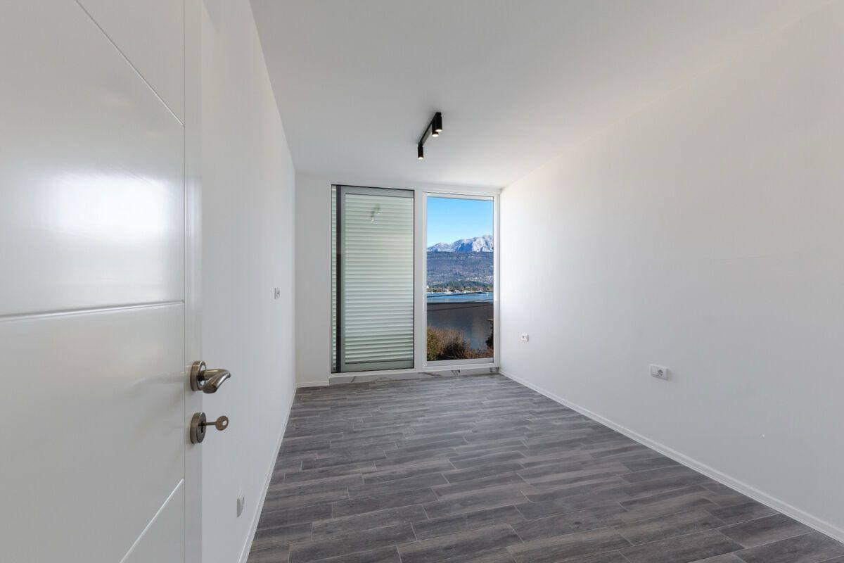 Đuraševići muhteşem manzaralı 100 m2lik lüks yeni şehir evi