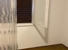 kotorda denize sadece birkaç adım mesafede iki yatak odalı 77 m2 daire