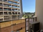 Denize yakın Soho City residenceta, Bar 64 m2lik şık daire