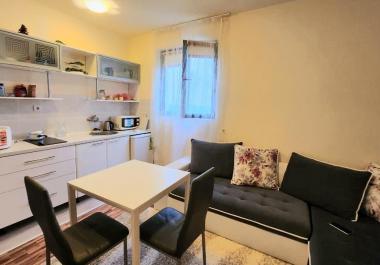 Denize yakın teraslı rahat deniz kenarı 40 m2 daire