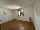 Sutomoreda satılık uygun fiyatlı iki katlı 130 m2 ev