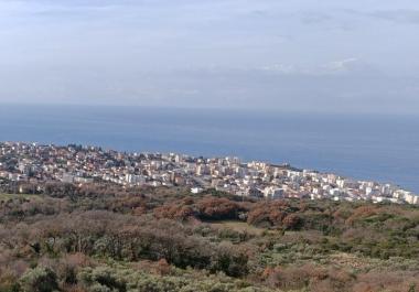 Dobra Voda özel deniz manzaralı arazi, köy gelişimi için mükemmel