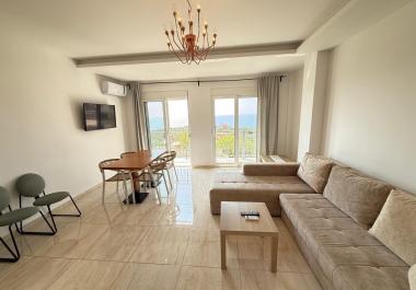 Utjehada havuzlu rahat deniz manzaralı 51 m2 Daire