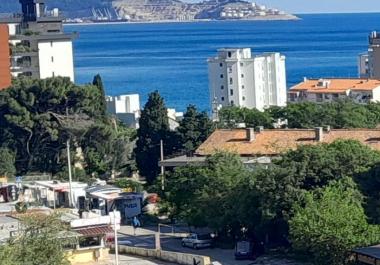  Satılık Daire Sutomore içinde