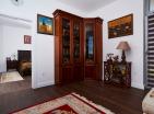Karadağın Kumbor kentinde panoramik deniz manzaralı lüks modern villa