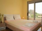 Budva Deniz Manzaralı, iki yatak odalı daire 99 m2