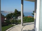 Deniz muhteşem panoramik manzaralı Est. yeni sunny villa, Bar