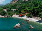 Özel plaja sahip 220m2 iki yapımı için 570 m2 arsa arsa katlı villa