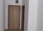 Yeni iki yatak odası Budva daki modern karmaşık 69 m2 daire